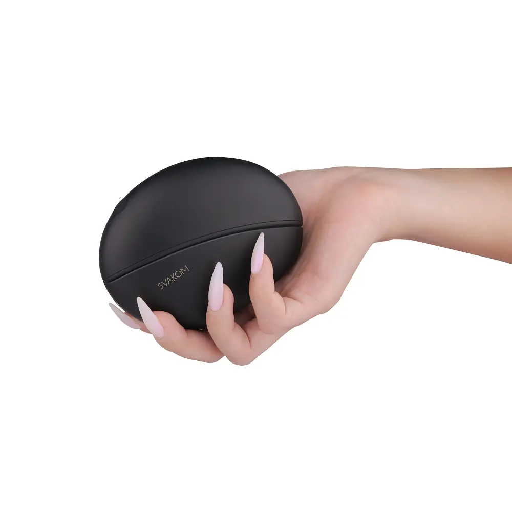 Svakom Galaxie Suction Vibrator with Mood Projector Midnight Black - Image 6